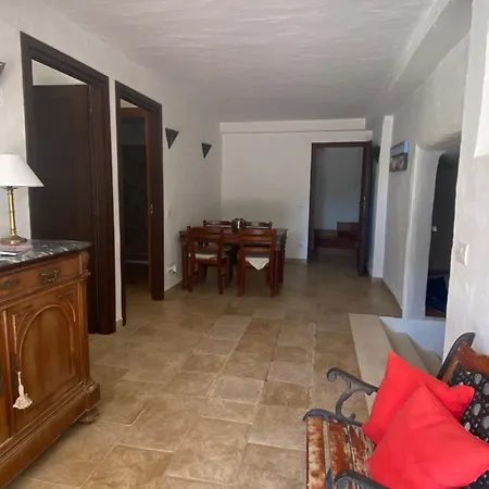 Villa Meigama - Porto Giunco
